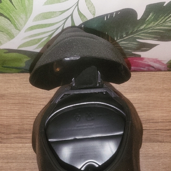 Ghost Face Mask Black and White - Picture 3 of 4